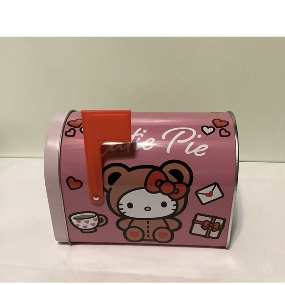 Pink Hello Kitty Mailbox - Picture 3 of 4